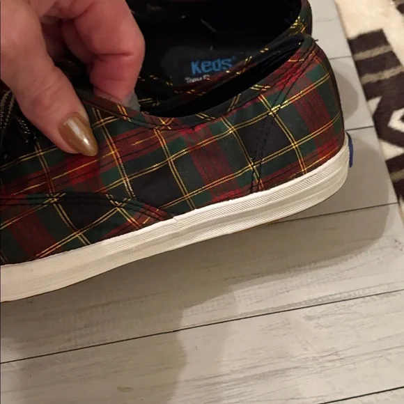 Keds Plaid Sneakers - Red, Green, and Black they are like new!!!! - Picture 5 of 9